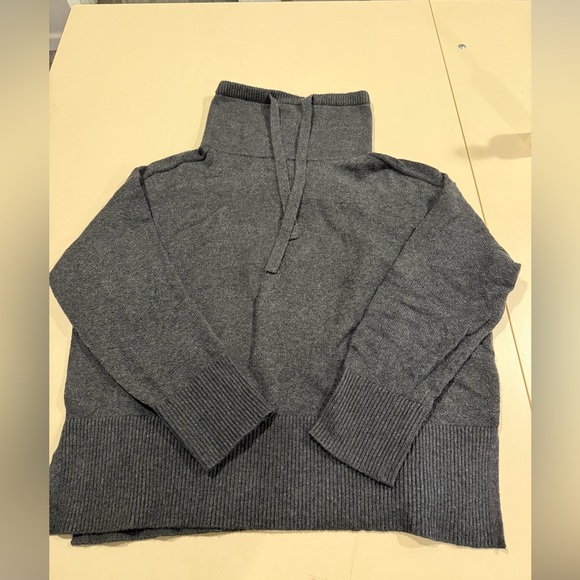 LOFT funnel neck Sweater - Picture 1 of 3